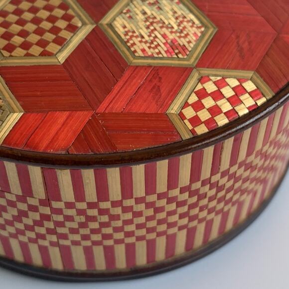 Vintage Woven Bamboo Trinket Box - Picture 4 of 8
